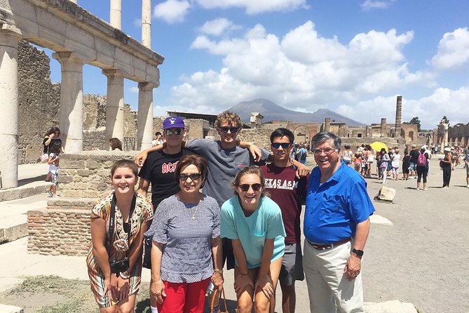 Small Group Guided Tour of Pompeii Led by an Archaeologist - Meeting and Pickup Details