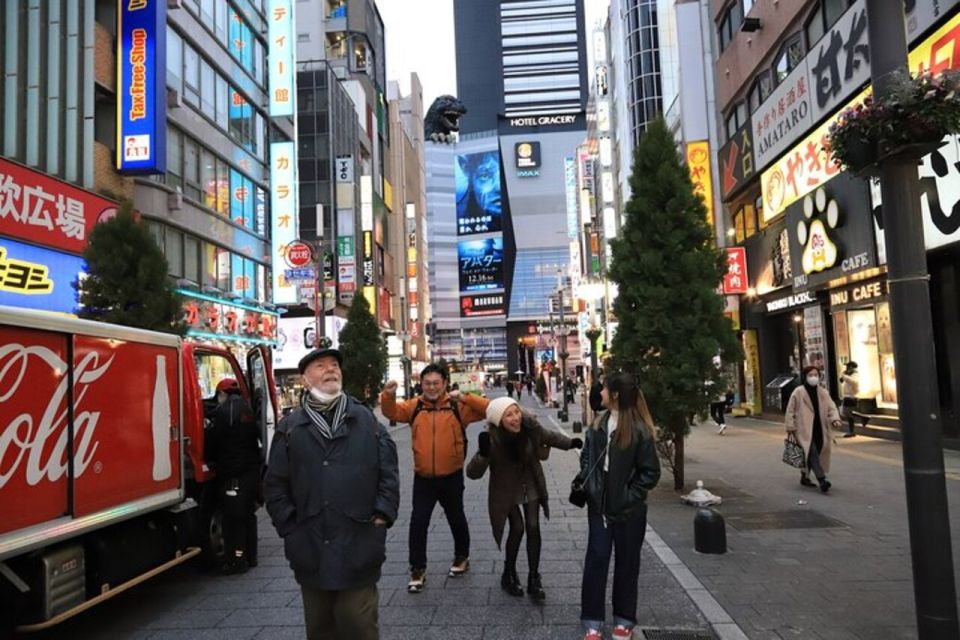 Tokyo: Shinjuku Izakaya and Golden Gai Bar Hopping Tour - Highlights of the Experience