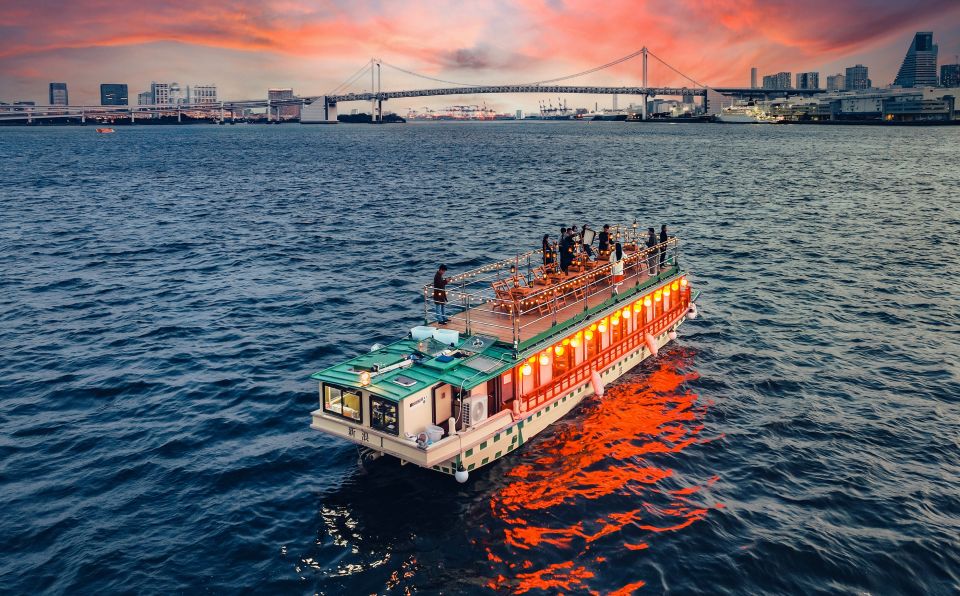 Tokyo: Yakatabune Dinner Cruise With Japanese Show & Drinks - Highlights of the Cruise Experience