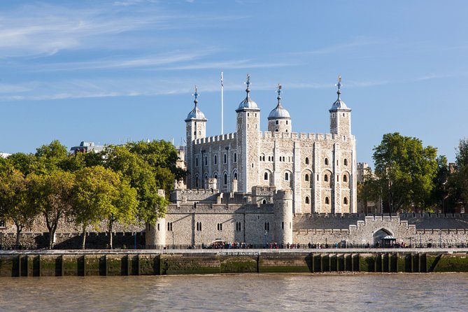 VIP Early Access: Opening Ceremony Tower of London & Bridge Entry - Inclusions
