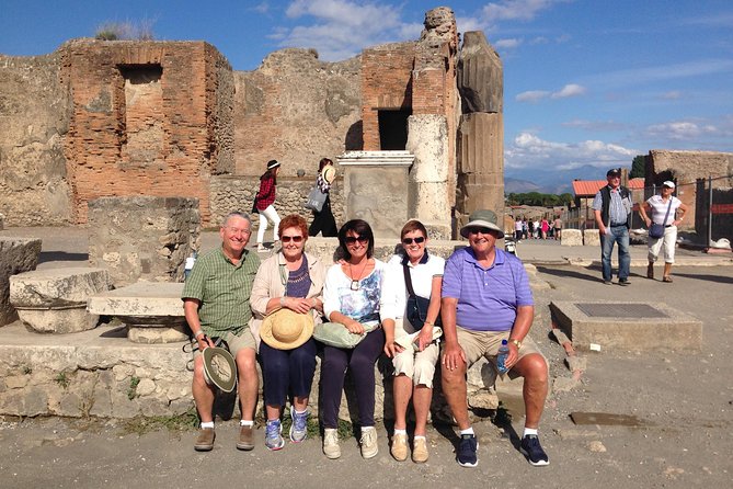 Visit in Pompeii - Pompeii Private Tour With Ada - Meeting Details