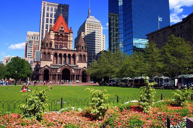 Walking Tour Downtown Freedom Trail + Beacon Hill & Copley Square - Historical Landmarks