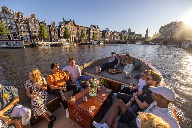 2 Hour Exclusive Canal Cruise: Including Drinks & Dutch Snacks - Meeting Point