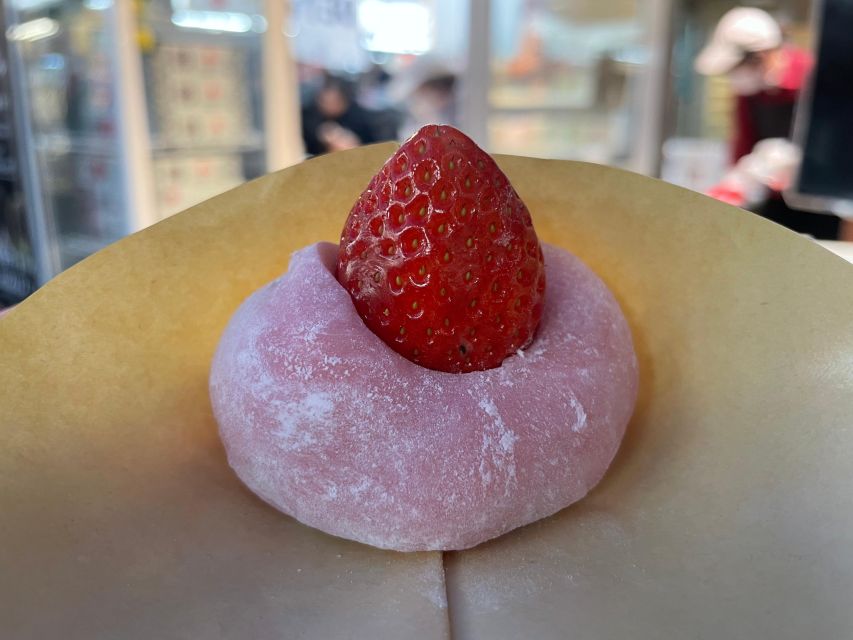 2 Hours Sweets and Palm Reading Tour in Asakusa - Savoring Local Sweets