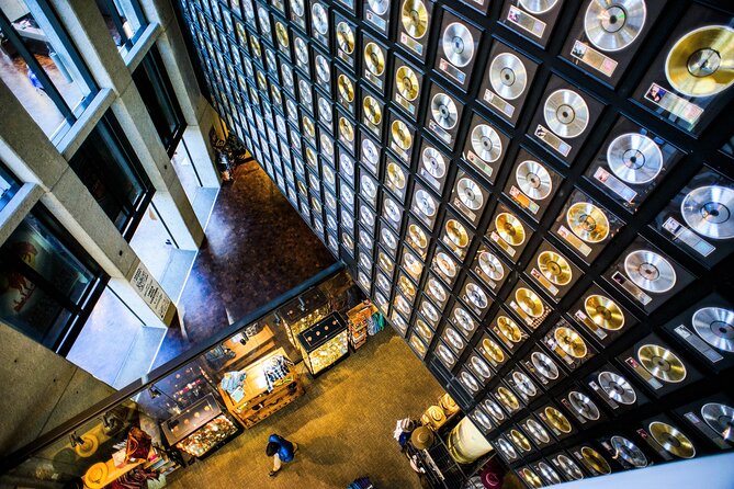 Country Music Hall of Fame and Museum Admission in Nashville - Interactive Experiences