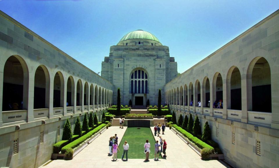 From Sydney: Canberra Day Tour - Booking Information