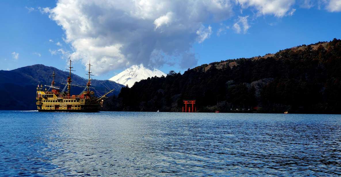 Hakone: Full Day Private Tour With English Guide - Motohakone-kos Traditional Japanese Charm