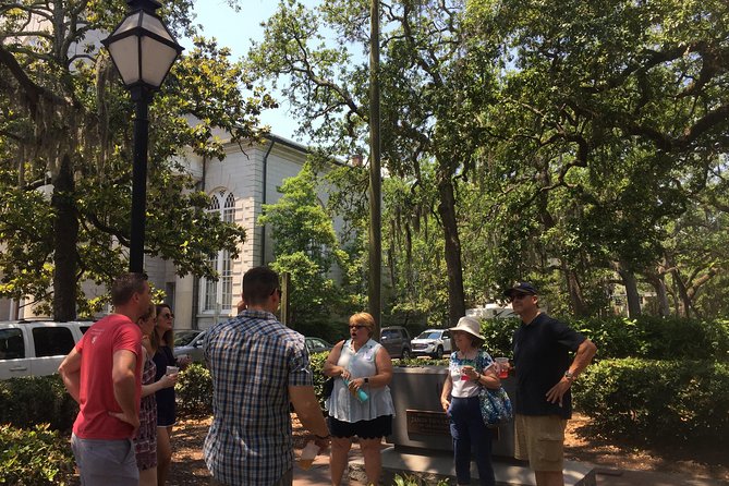 Heart of Savannah History Walking Tour - 2hr - Filming Location Visit