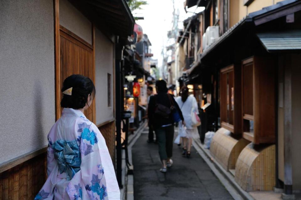 Kyoto Culinary Quest: A Flavorful Odyssey - Gion Historic District