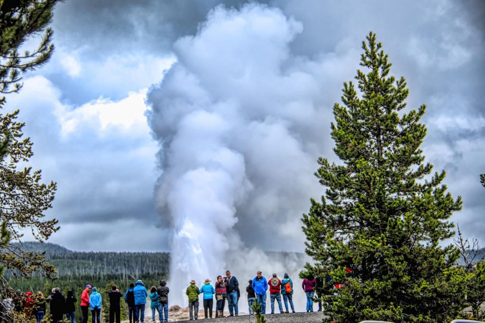 LAX 6-day Tour Unique Yellowstone National Park Experience - Inclusions