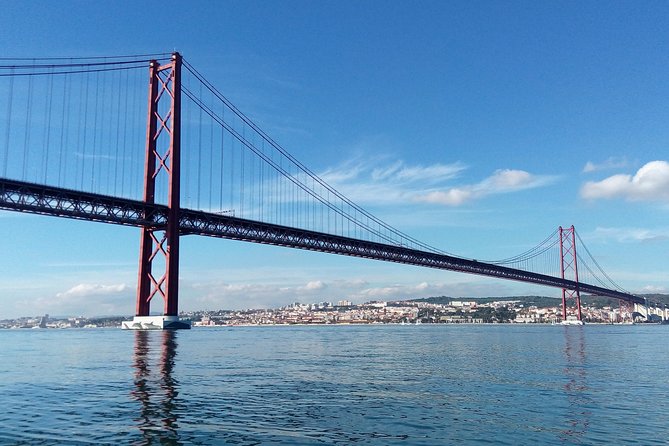 Lisbon Sailing Tour on a Luxury Sailing Yacht With 2 Drinks - Recap