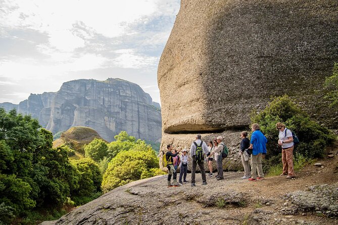 Meteora Small Group Hiking Tour With Transfer and Monastery Visit - Visitor Reviews and Experiences