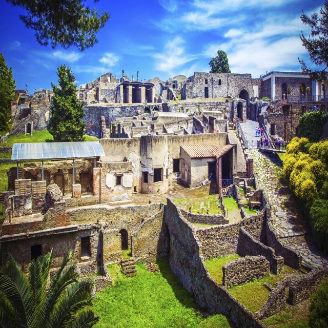 Pompeii and the Amalfi Coast Private Car Trip From Rome - Amalfi Coast Tour Experience