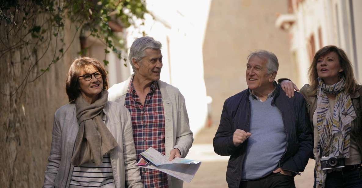 Santa Fe: City Highlights Guided Walking Tour for Seniors - Duration and Language