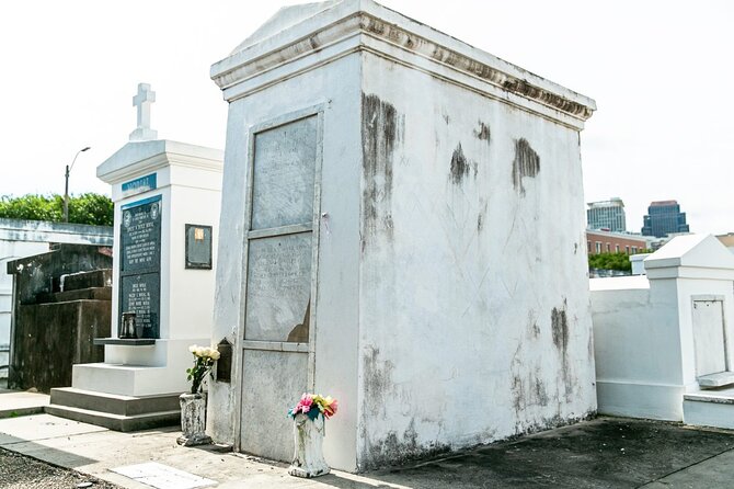 St. Louis Cemetery No. 1 Official Walking Tour - Recommendations and Highlights