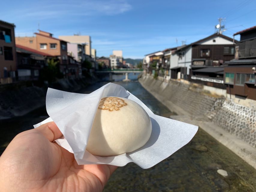 Takayama: Food and Sake Tour - Eateries and Delicacies