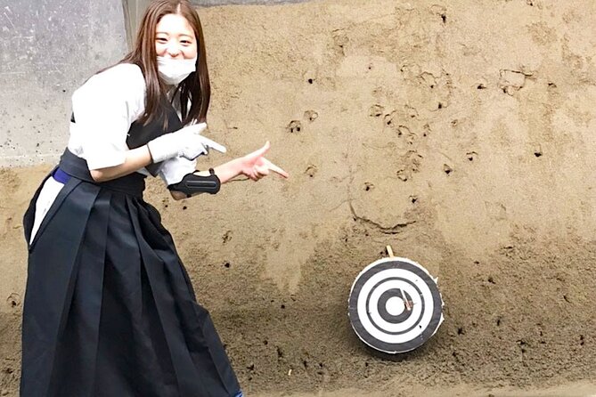 The Only Genuine Japanese Archery (Kyudo) Experience in Tokyo - Traditional Uniform and Equipment