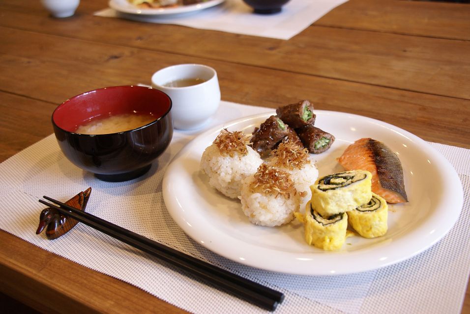 Tokyo: Japanese Home-Style Cooking Class With Meal - Preparing Dashi Stock and Miso Soup