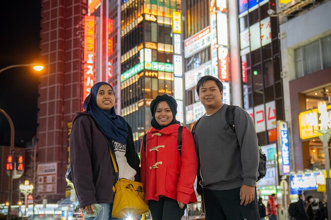 Tokyo Portrait Tour With a Professional Photographer - Photo Posing and Editing