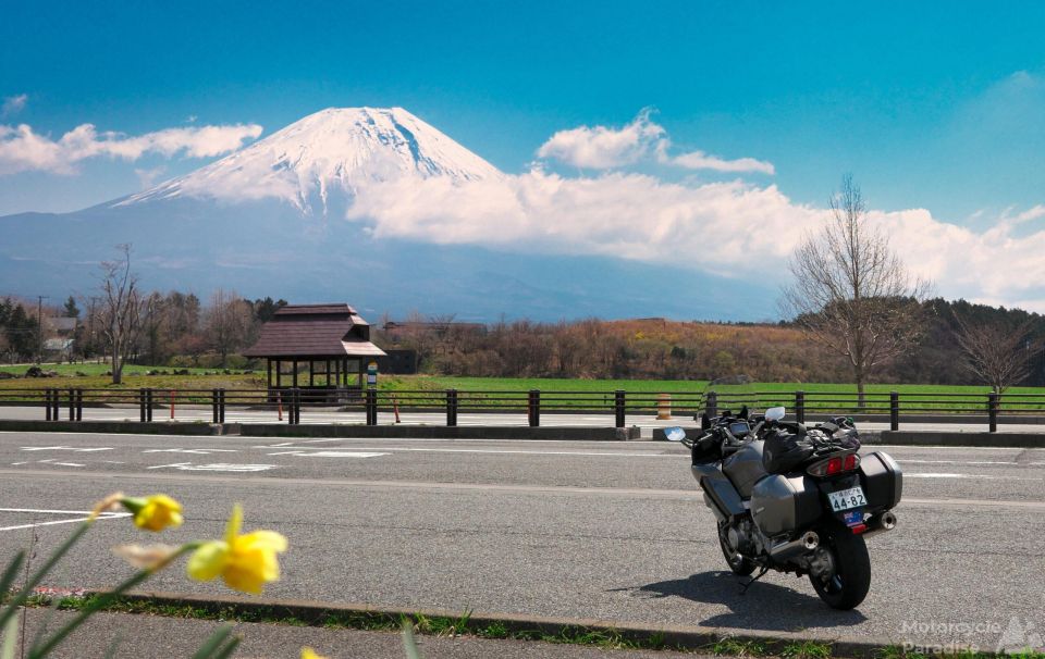 Tokyo: Private Motorcycle Day Trip to Fuji and Hakone: Onsen - Relaxing Onsen Experience