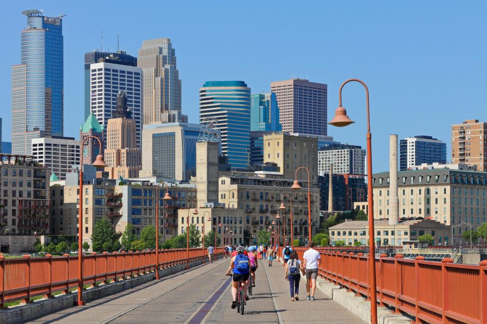 Twilight Whispers: A Romantic Stroll Through Minneapolis - Tour Duration and Guide