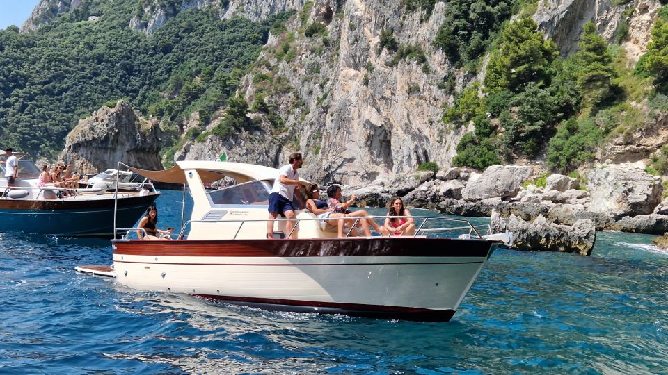Capri : 2 Hours Private Boat From Capri - Inclusions and Amenities