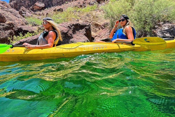 Emerald Cave Kayak Tour