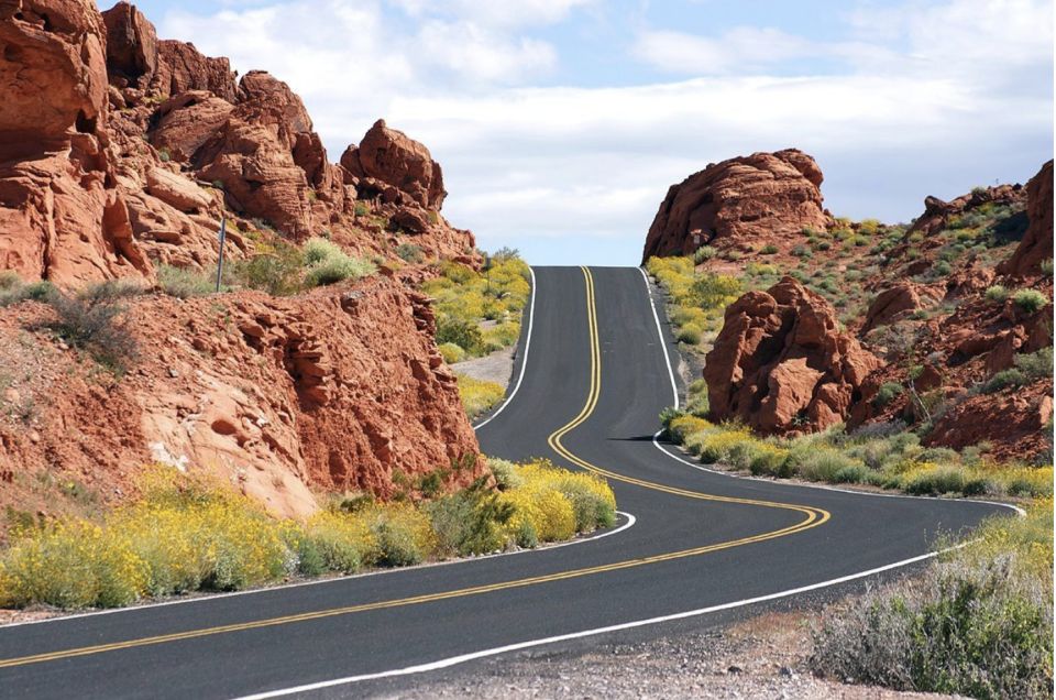 From Las Vegas: Red Rock Electric Car Self Drive Adventure - Capturing Breathtaking Photo Opportunities