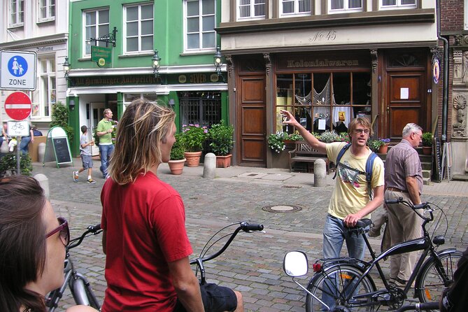 Guided Hamburg City Bike Tour - Reviews Overview