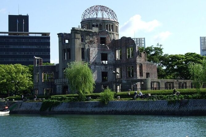 Hiroshima and Miyajima 1 Day Cruise Tour - Exploring Hiroshima