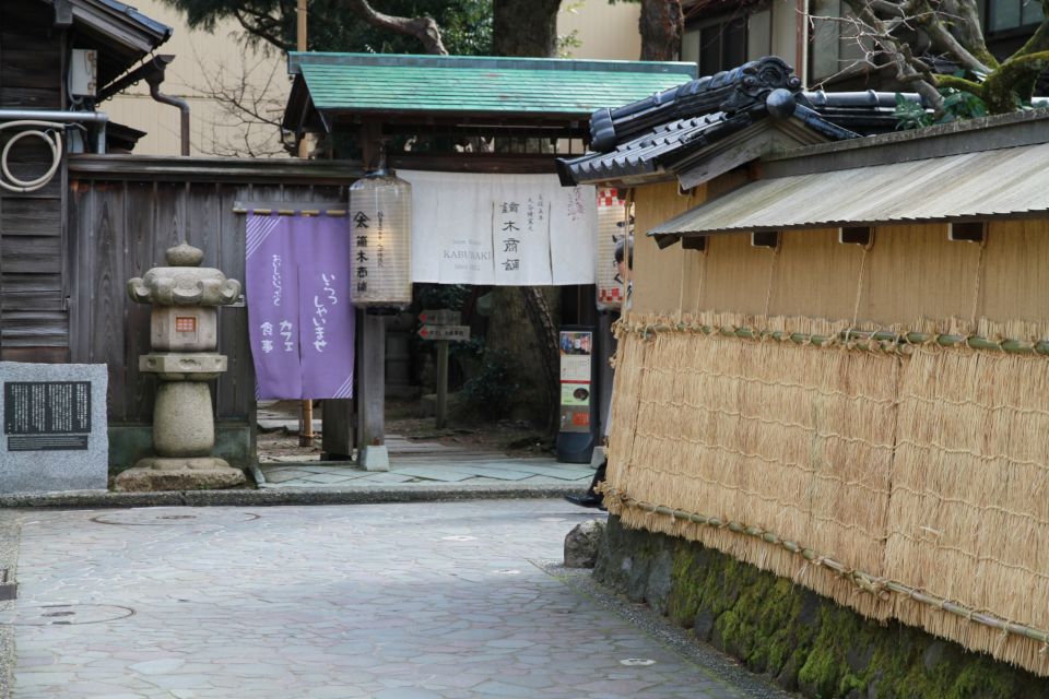 Kanazawa: Half-Day Private Guided Tour - Experiencing the Samurai House