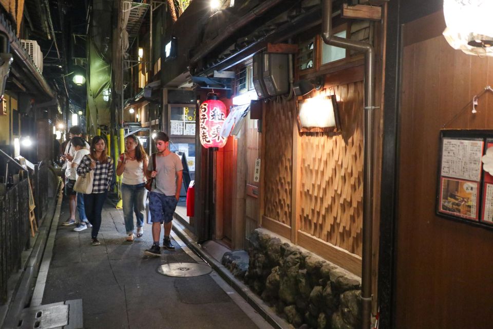 Kyoto : 3-Hour Bar Hopping Tour in Pontocho Alley at Night - Important Information