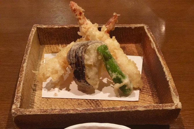Kyoto Evening Gion Food Tour Including Kaiseki Dinner - Experiencing Gions Charm