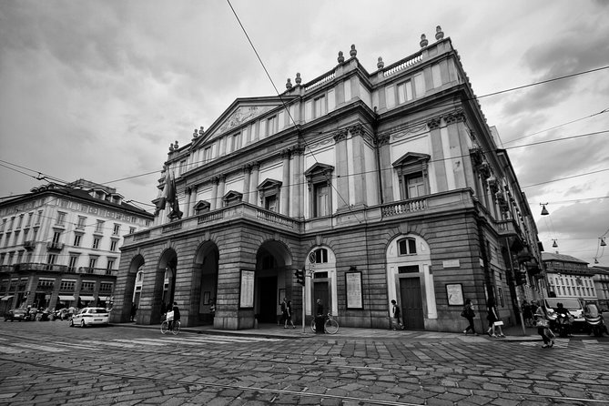 La Scala Theatre and Museum Guided Experience - Meeting Point and Logistics