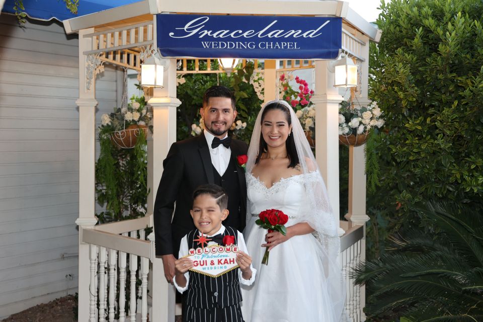 Las Vegas: Wedding or Vow Renewal at Graceland Chapel - Reservation and Payment