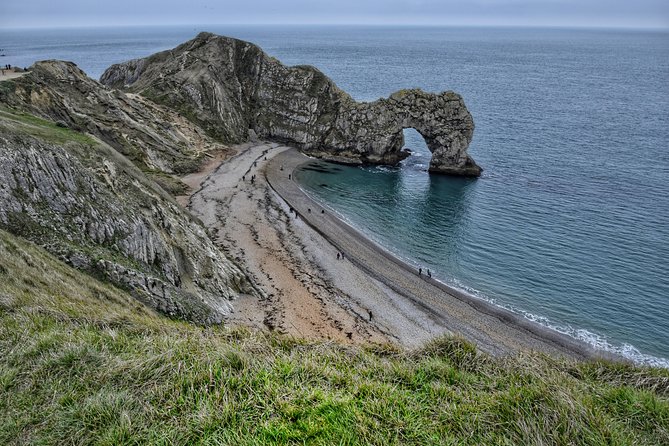 Lulworth Cove & Durdle Door Mini-Coach Tour From Bournemouth - Cancellation Policy