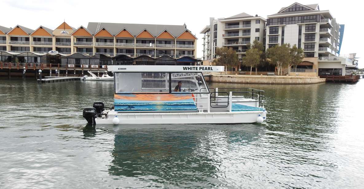 Mandurah: Sightseeing Dolphin Cruise With Tour Guide - Customer Reviews