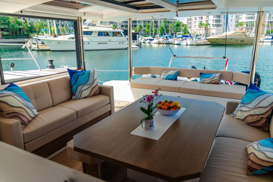 Marina Del Rey: Yacht Charter Cruise - Yacht Features and Crew