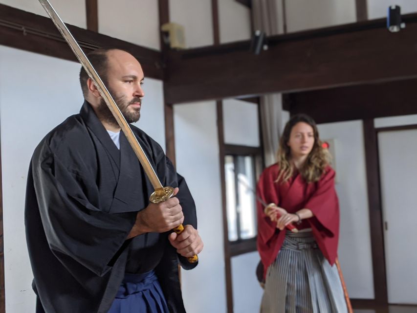 Matsumoto Castle Tour & Samurai Experience - Mastering the Katana Sword