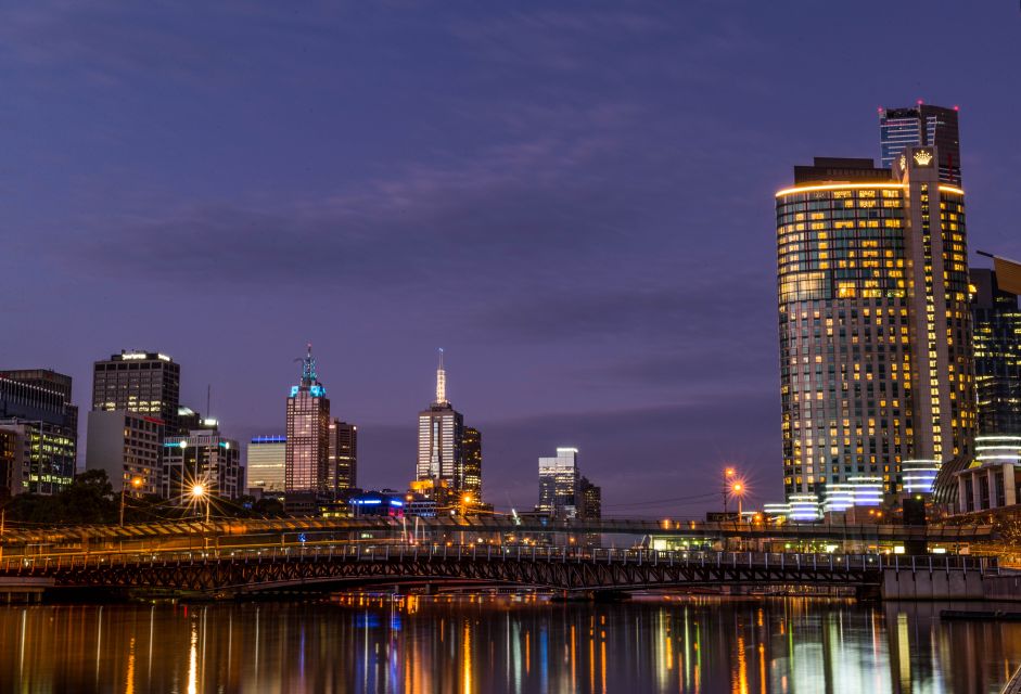 Melbourne: City Lights Cruise - Experience Description