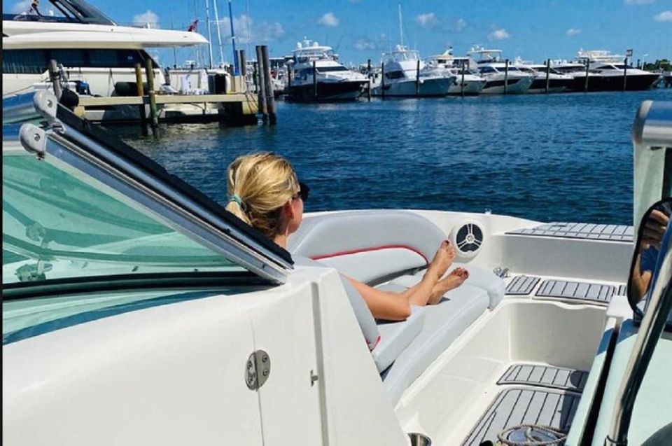 Miami: Private Boat Rental With Champagne and Captain - Optional Add-ons