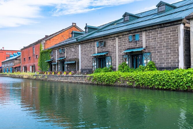 Otaru Half-Day Private Trip With Government-Licensed Guide - Pickup and Transportation