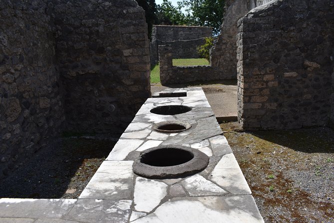 Pompeii Skip-The-Line Small Group Tour With Archaeologist Guide - Frequently Asked Questions