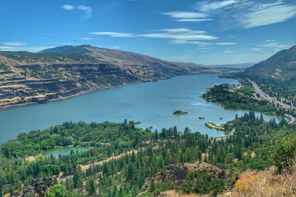 Portland: Multnomah Falls and Hood River Day Trip With Train - Important Information