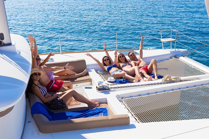 Private Sailing Catamaran in Santorini With BBQ Meal and Drinks - Guest Reviews
