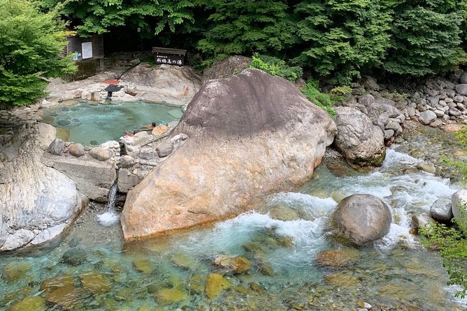 Shirakawa-go (UNESCO World Heritage) / Hot Spring (Onsen) / Hiking / 1-day Tour - Cancellation Policy