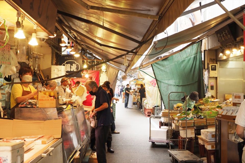 Tokyo: Tsukiji Market Guided Tour & Sushi-Making Experience - Traveling to Sushi Kitchen