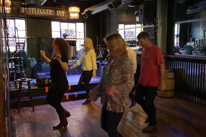 1-Hour Nashville Line Dancing Class - Schedule and Timing