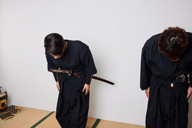 150 Mins Deep Samurai Experience Near Osaka Castle - Samurai Outfit and Photoshoot