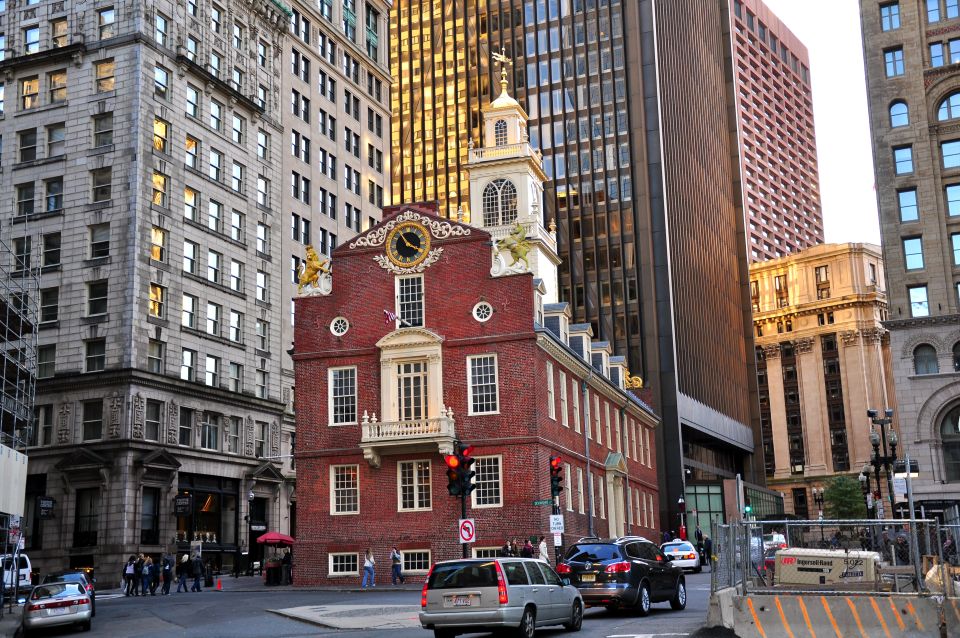 Boston Freedom Trail to Harvard Square Private Driving Tour - Pickup Location and Optional Stops